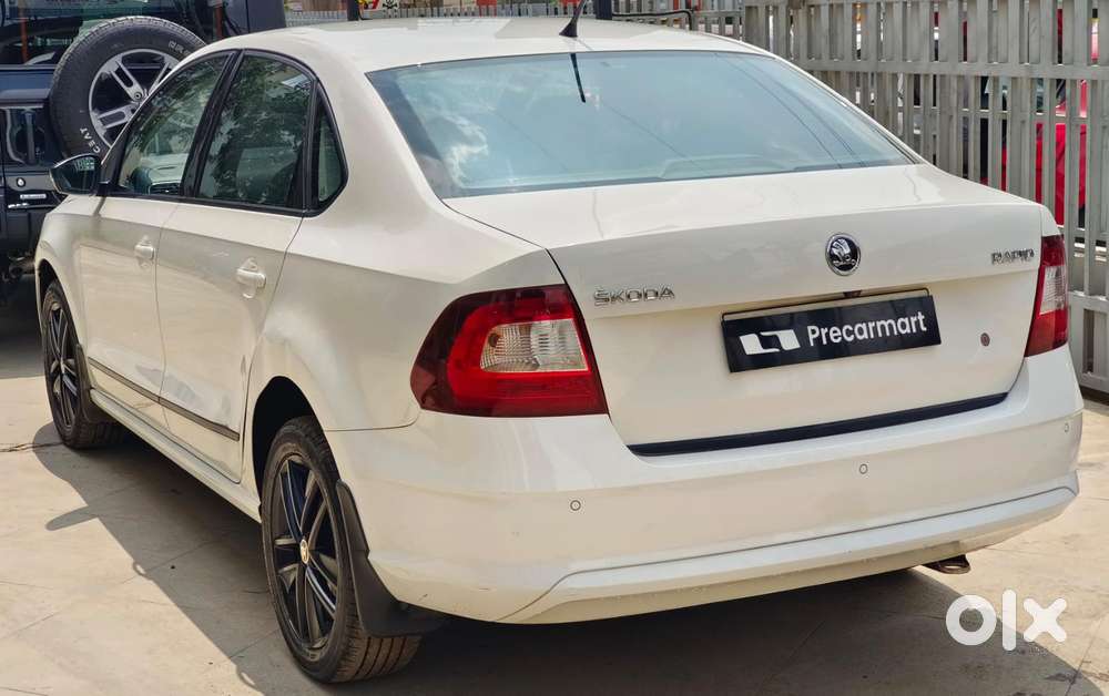 Skoda Rapid 1.0 Ambition Tsi At, 2021, Petrol