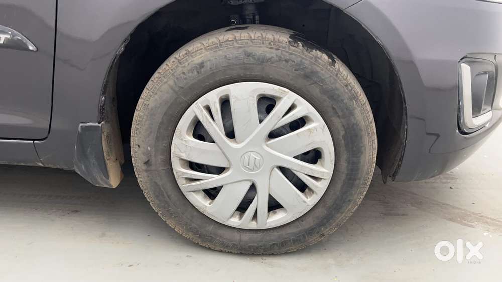 Maruti Suzuki Swift Vvt Vxi, 2015, Petrol