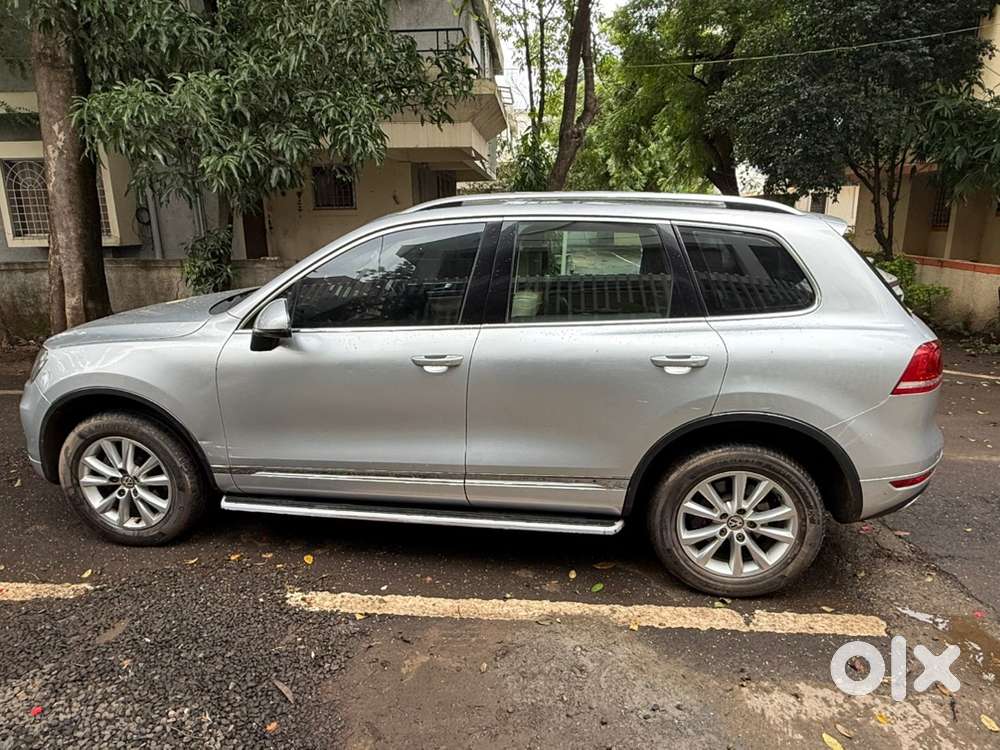 Volkswagen Touareg 2012 Diesel 128000 Km Driven