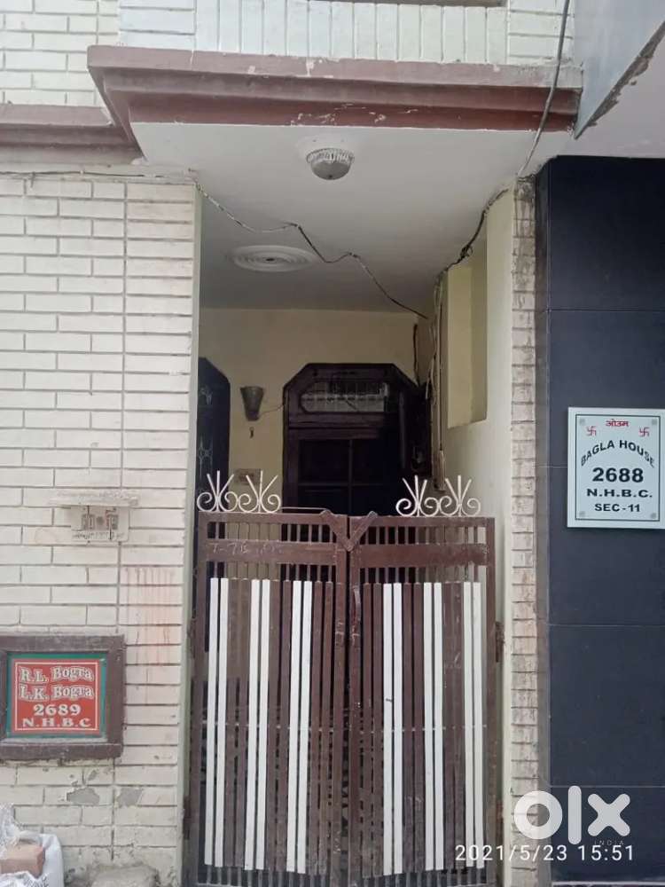 2bhk ground floor in sector 12 new housing board colony