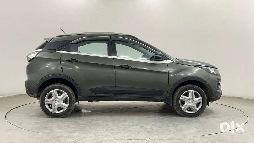Tata Nexon 1.2 Revotron Xm, 2022, Petrol