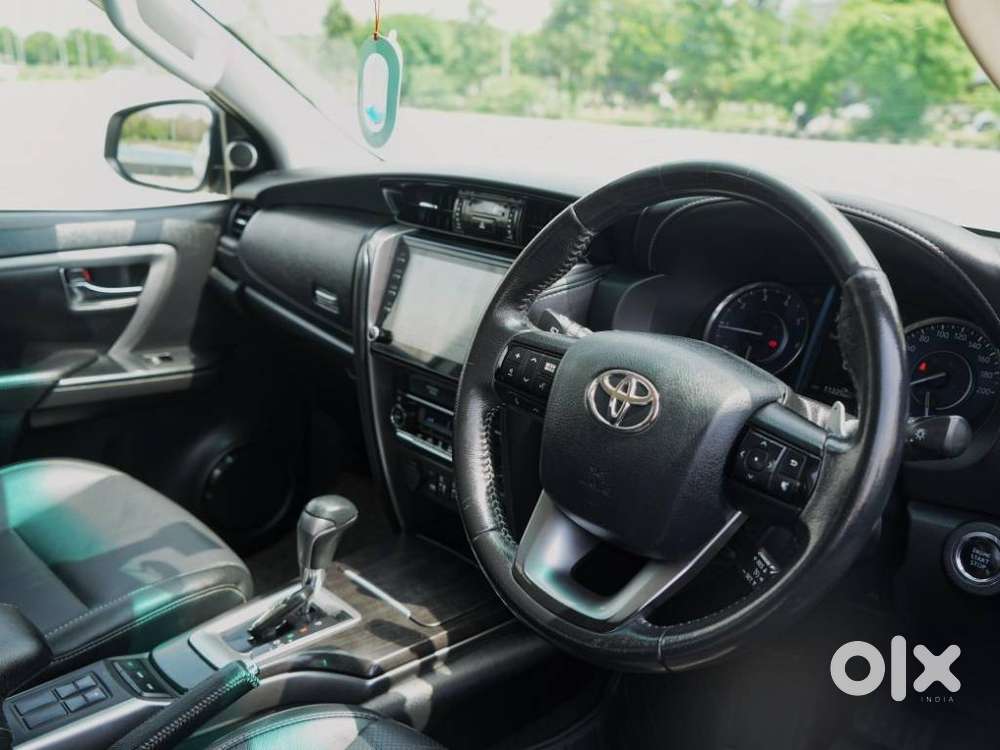 Toyota Fortuner 4x2 At 2.8 Diesel, 2021, Diesel