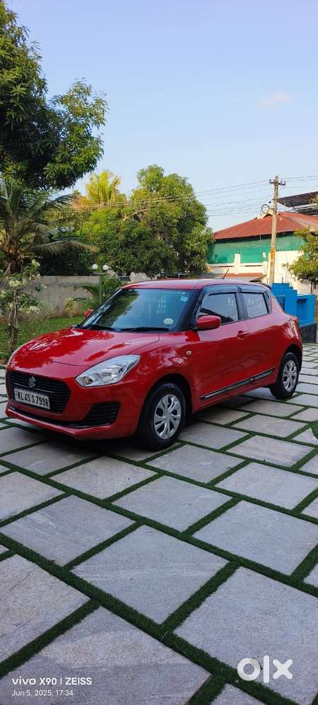 Maruti Suzuki Swift Lxi Option, 2019, Petrol