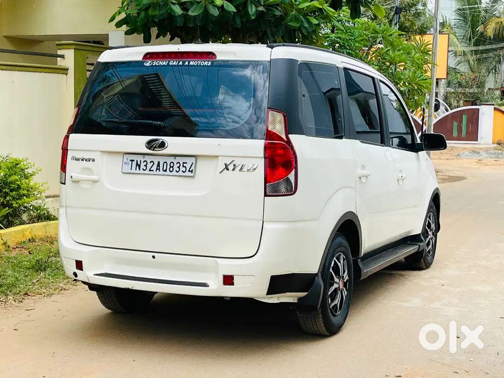 Mahindra Xylo 2019