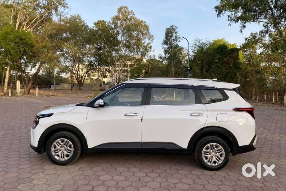 Kia Carens 1.5 Prestige 7 Str, 2023, Petrol