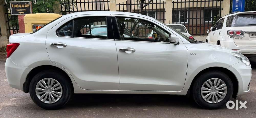 Maruti Suzuki Swift Dzire 1.2 Vxi, 2017, Petrol