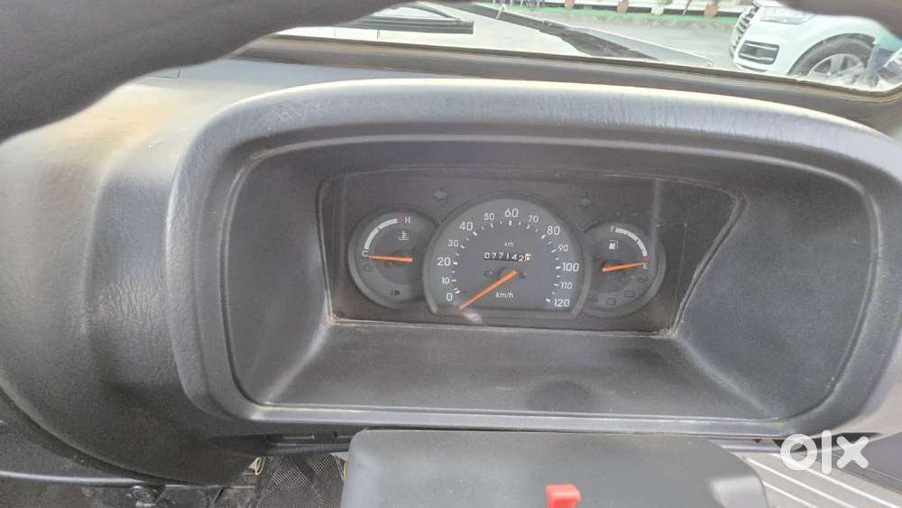 Maruti Suzuki Omni 8 Seater, 2015, Petrol
