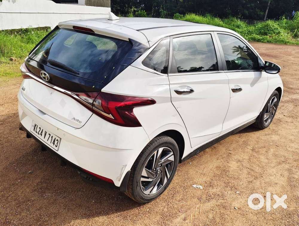 Hyundai I20 Asta 1.2 O With Sunroof, 2022, Petrol