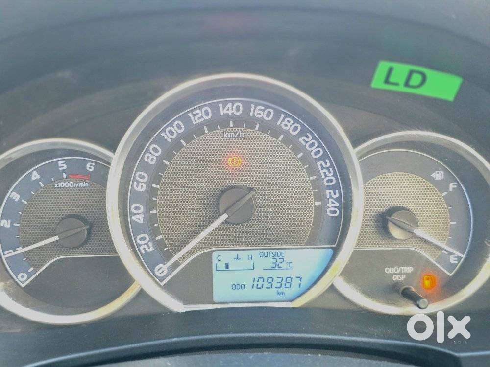 Toyota Corolla Altis J, 2016, Diesel
