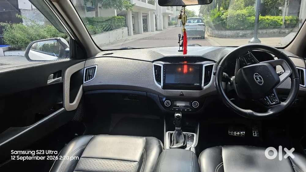 Creta Petrol Automatic
Top Model With Sunroof