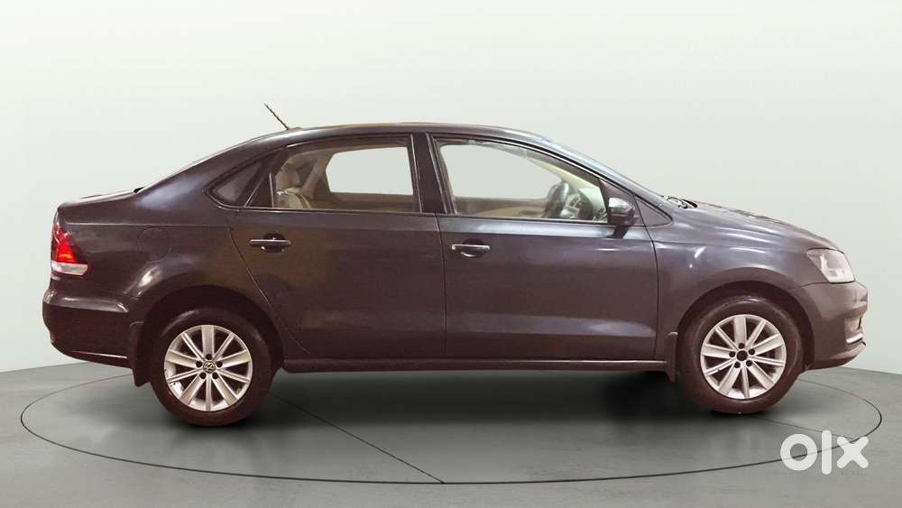 Volkswagen Vento Petrol Highline At, 2016, Petrol