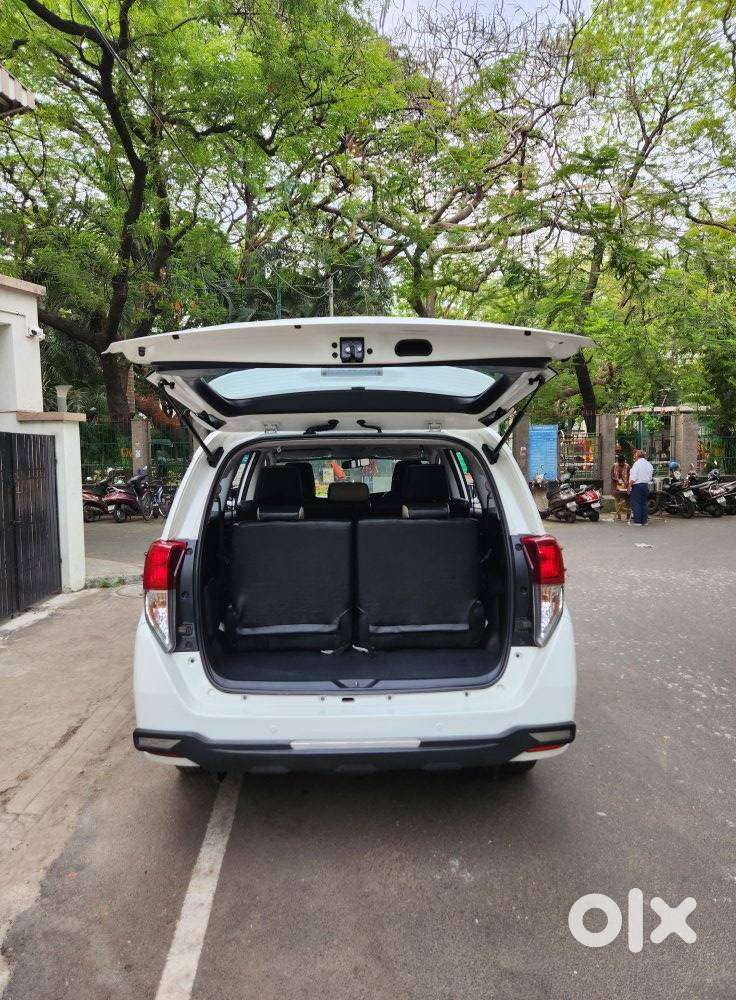 Toyota Innova Crysta 2.4 G Mt, 2019, Diesel
