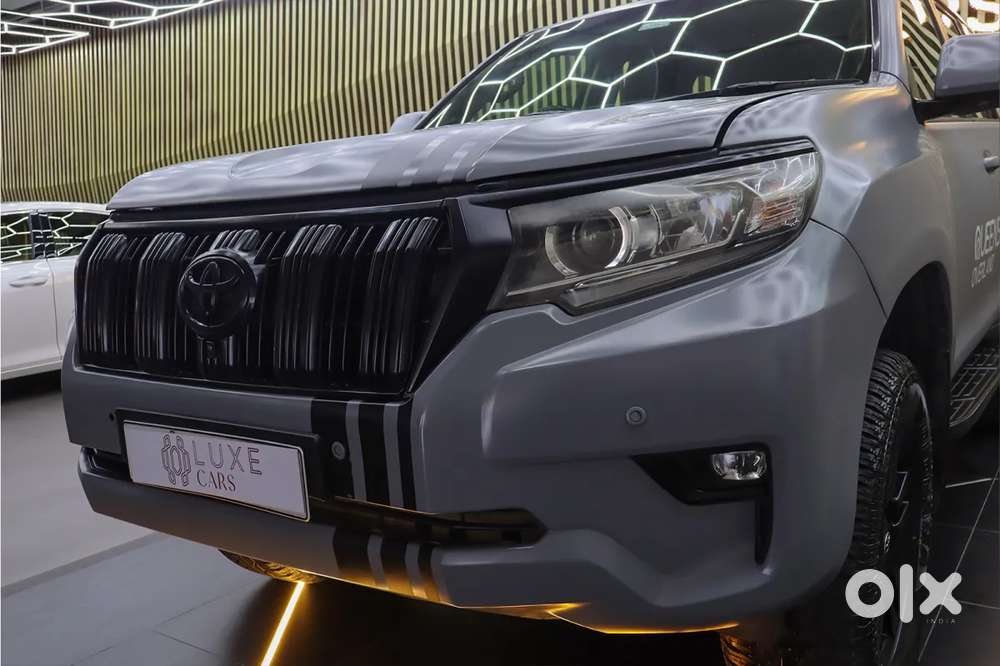 Toyota Land Cruiser Prado Vx L, 2011, Diesel