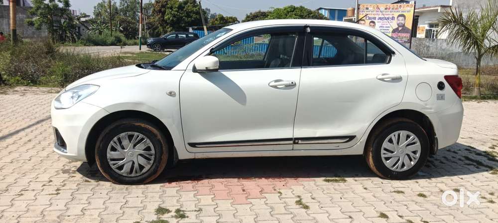 Maruti Suzuki Dzire 1.2 Vxi Cng, 2023, Cng & Hybrids