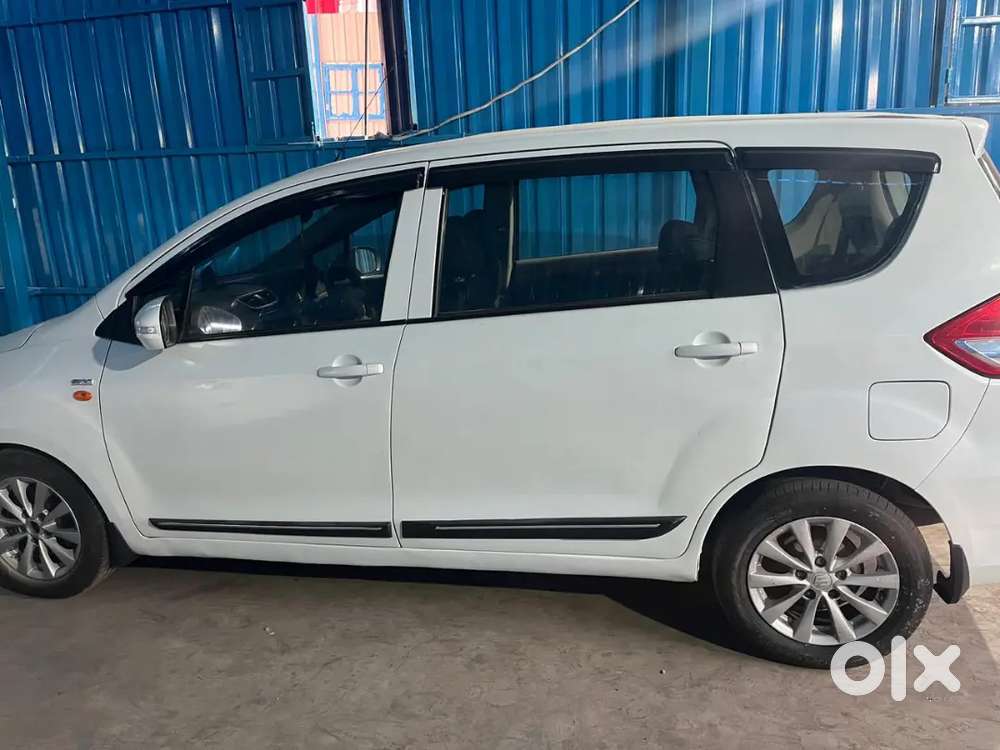 Maruti Suzuki Ertiga 2015 Diesel 86000 Km Driven