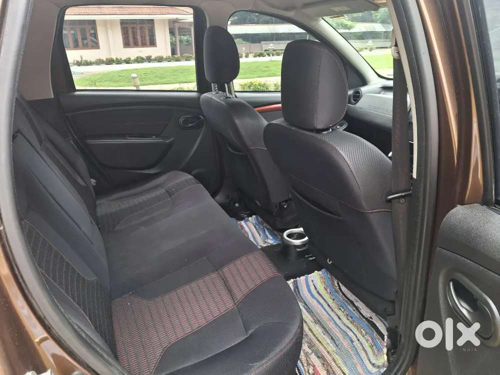 Renault Duster 2019 Diesel 120000 Km Driven. Single Owner.