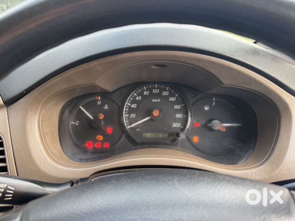 Toyota Innova 2.5 G (diesel) 8 Seater, 2015, Diesel