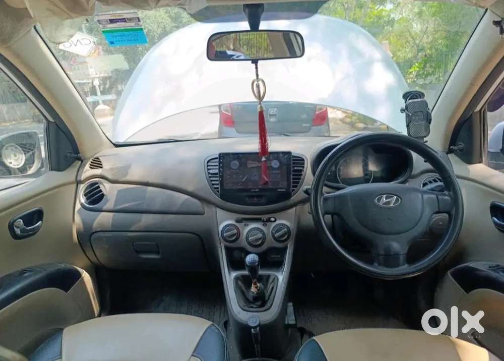 Hyundai I 10 Sportz 1.1 Petrol+ Cng In Original And Good Condition