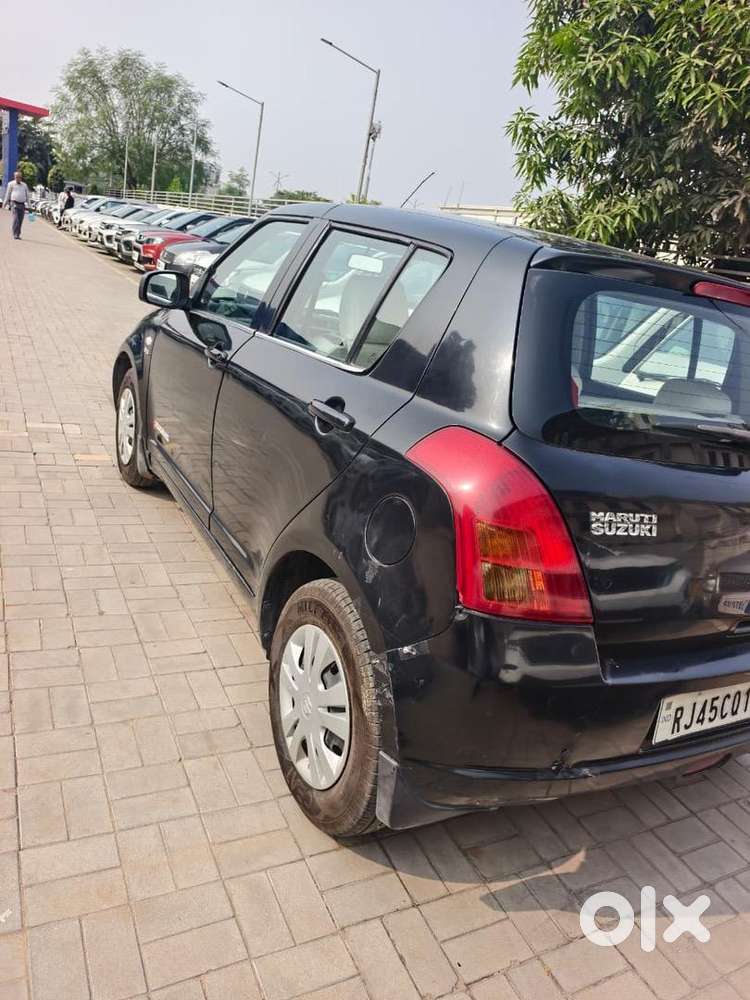 Maruti Suzuki Swift 2006 Petrol Well Maintained