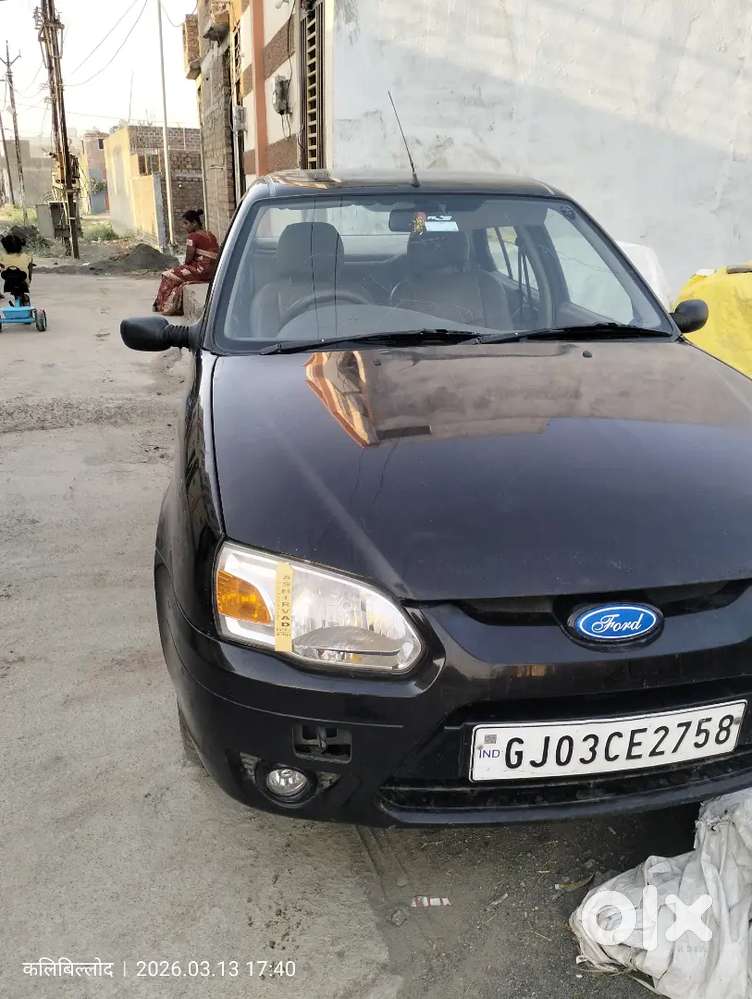 Ford Ikon 1.3 Clxi 2009