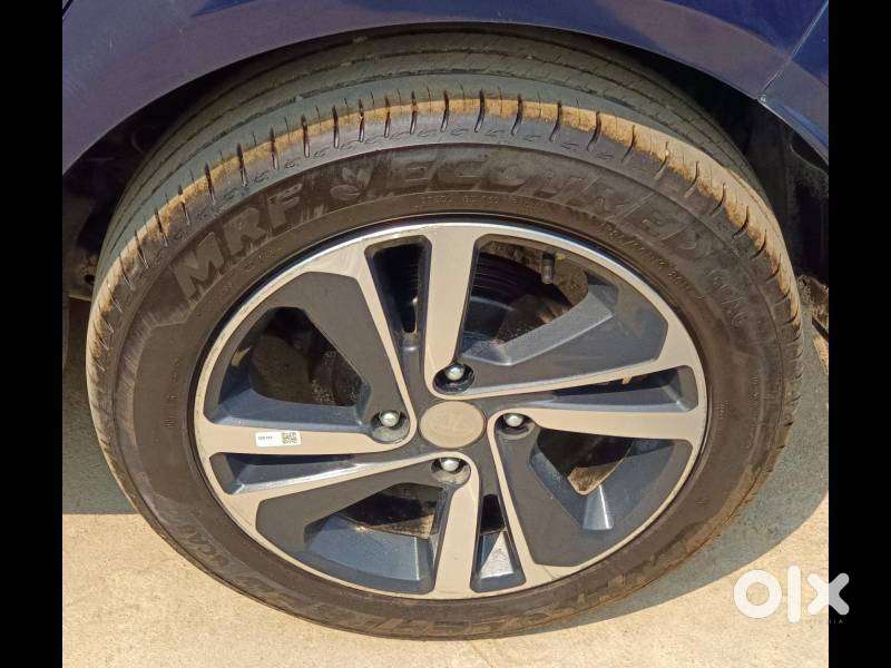 Tata Altroz Xza Plus (s), 2023, Petrol