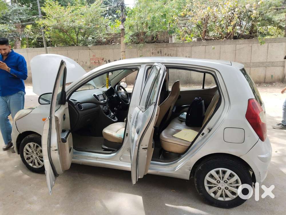 Hyundai I10 Cng + Petrol 2014