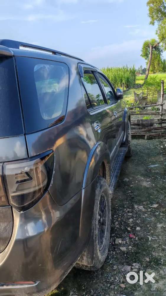 Toyota Fortuner Diesel 2012 1st