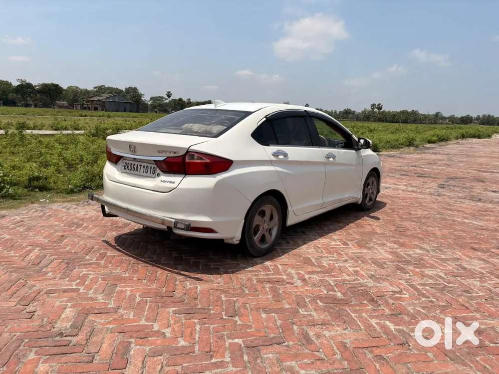 Honda City Diesel 25/km Average Well Maintained Car