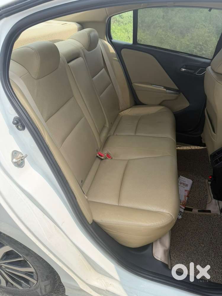 Honda Petrol Car 2017 Sunroof