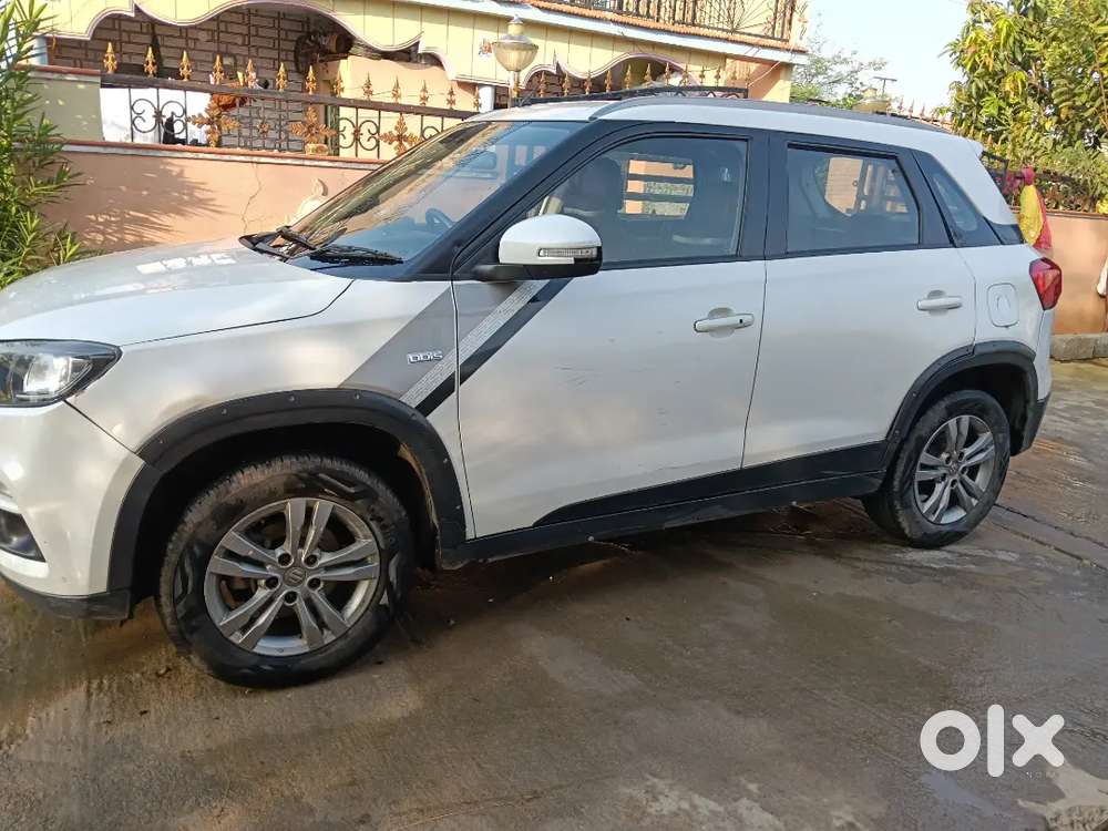 Maruti Brezza Zdi Plus With Showroom Track