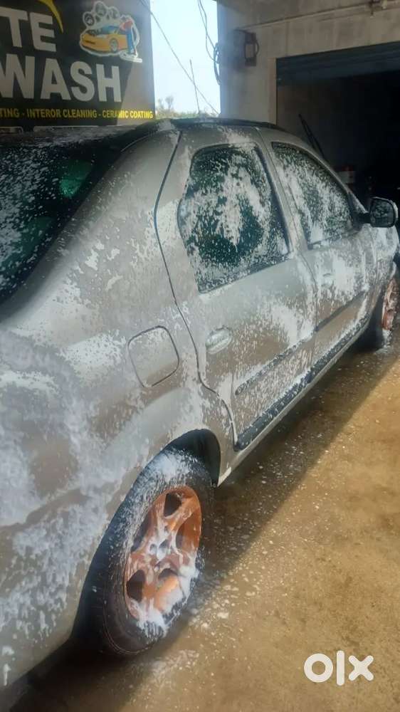 Mahindra Verito 2012 Diesel 120000 Km Driven