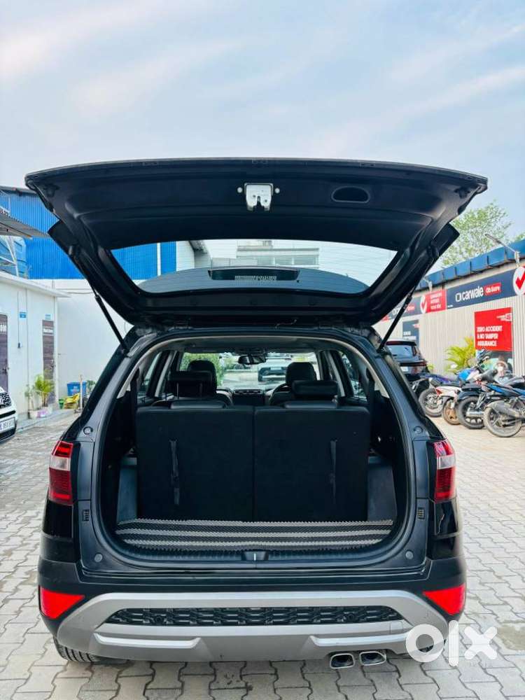 Hyundai Alcazar 2.0 Signature (o) Petrol At 6 Str, 2021, Petrol