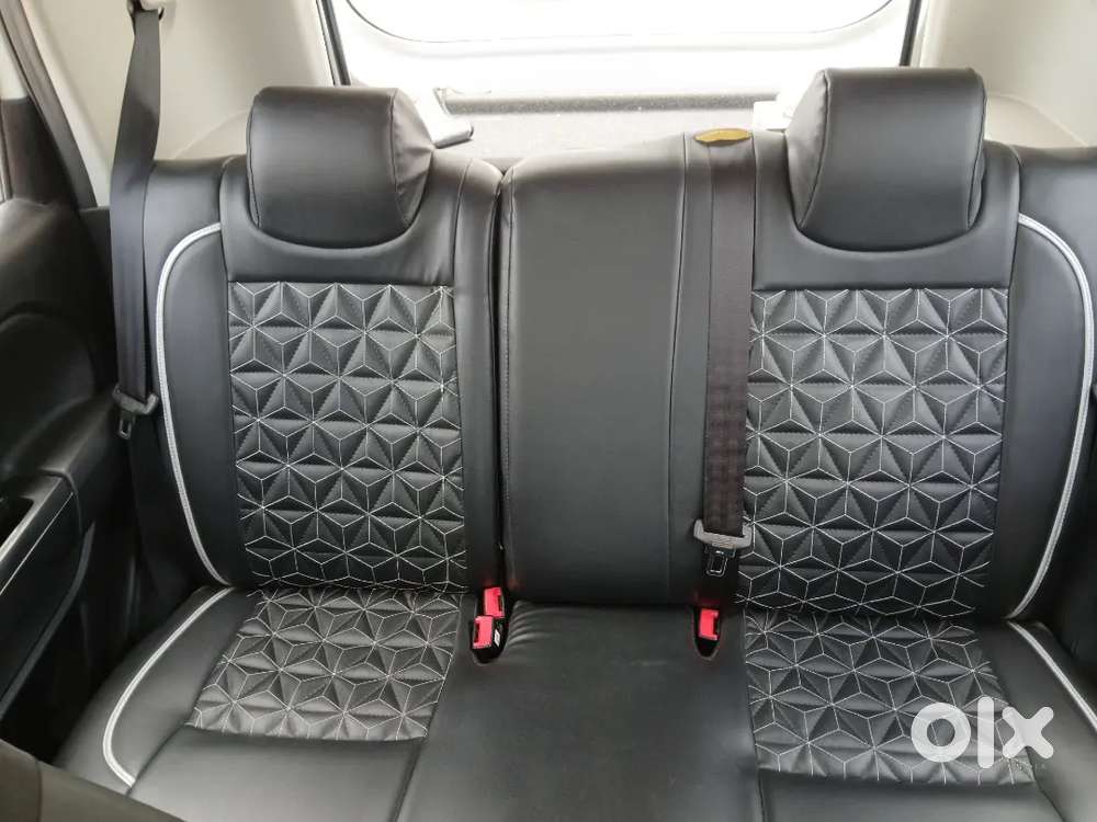 Maruti Suzuki Wagon R Vxi 2025