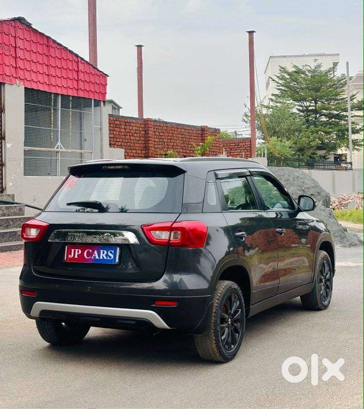 Maruti Suzuki Brezza Zxi Plus Smart Hybrid, 2022, Petrol