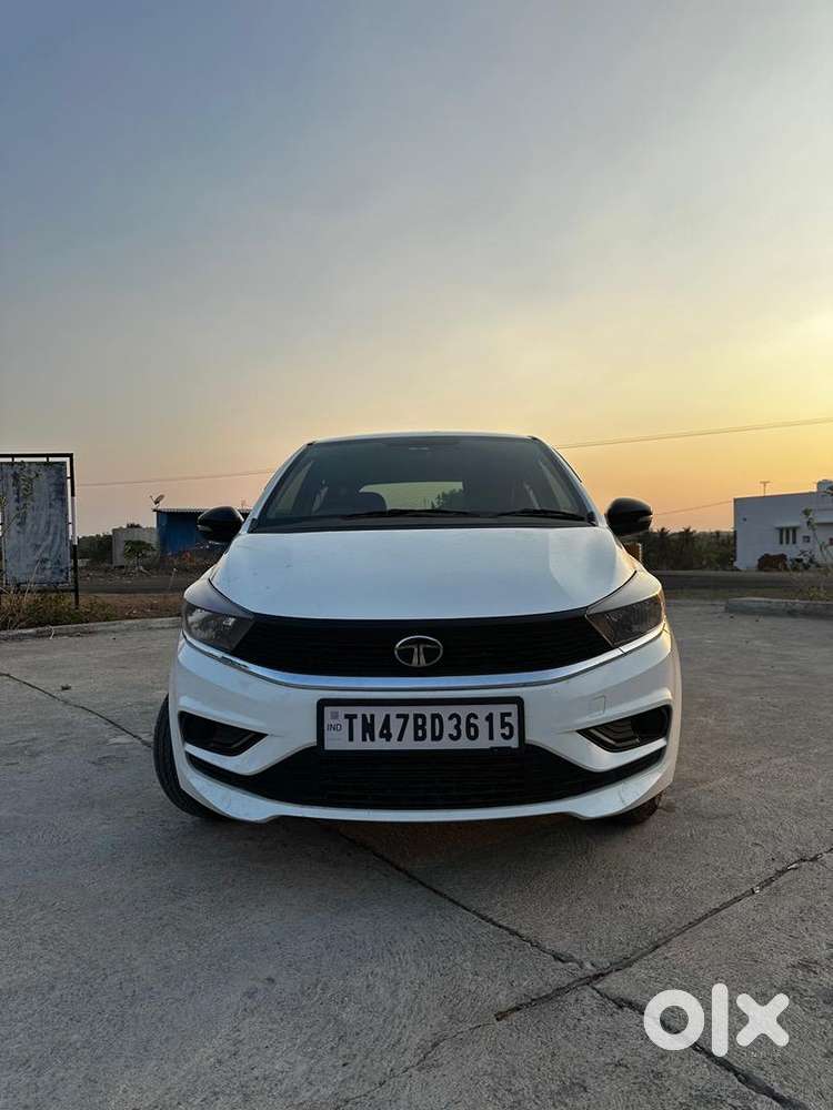 Full Serviced In Showroom