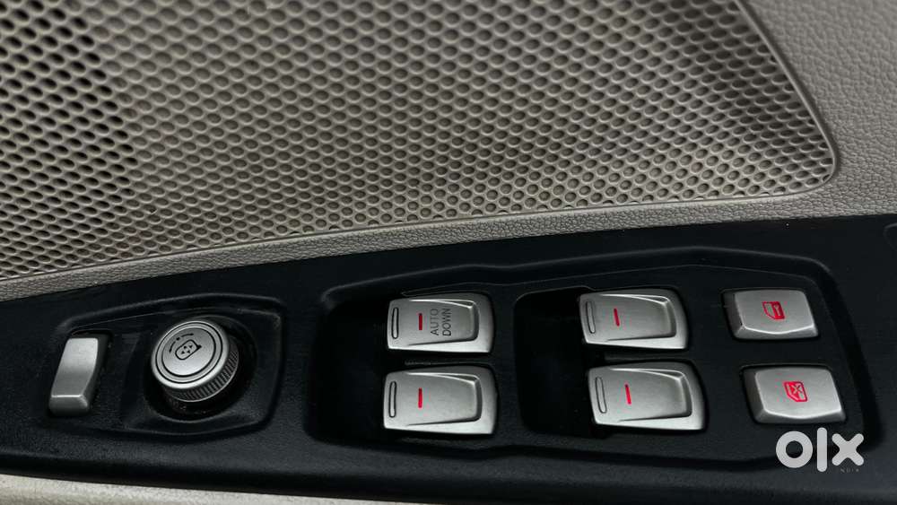 Mahindra Xuv300 W4, 2021, Petrol
