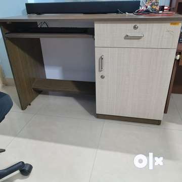 Olx used deals study table