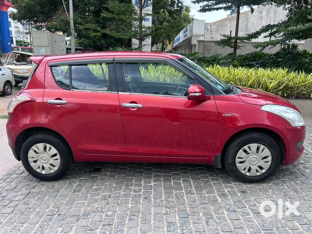 Maruti Suzuki Swift Vxi, 2014, Petrol