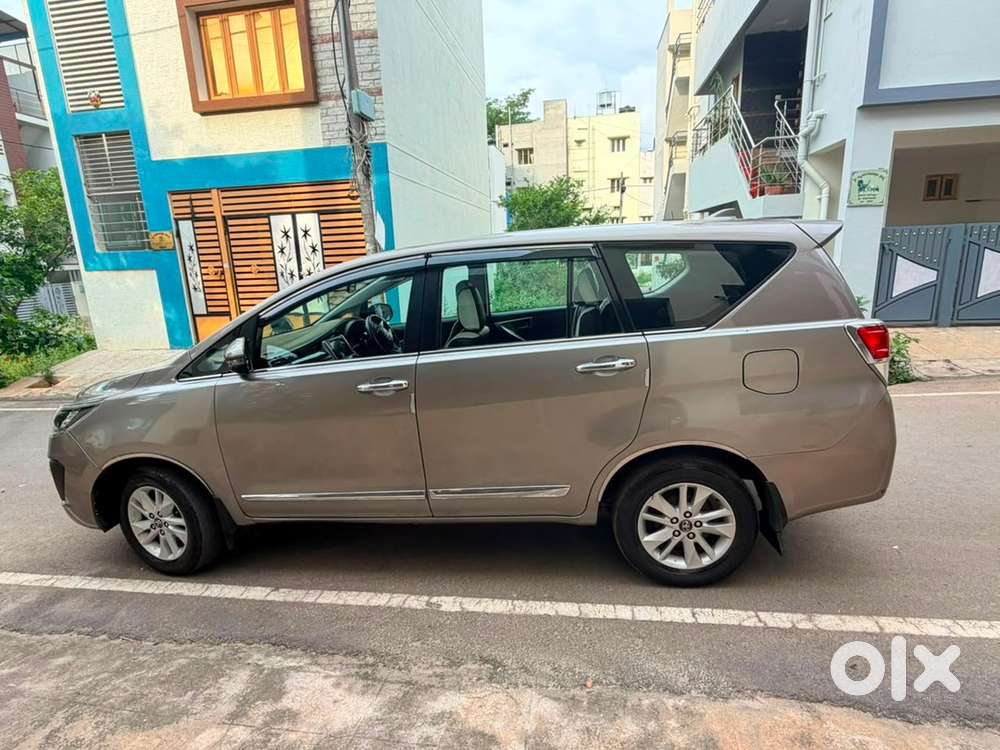 Toyota Innova Crysta 2018 Diesel Manual