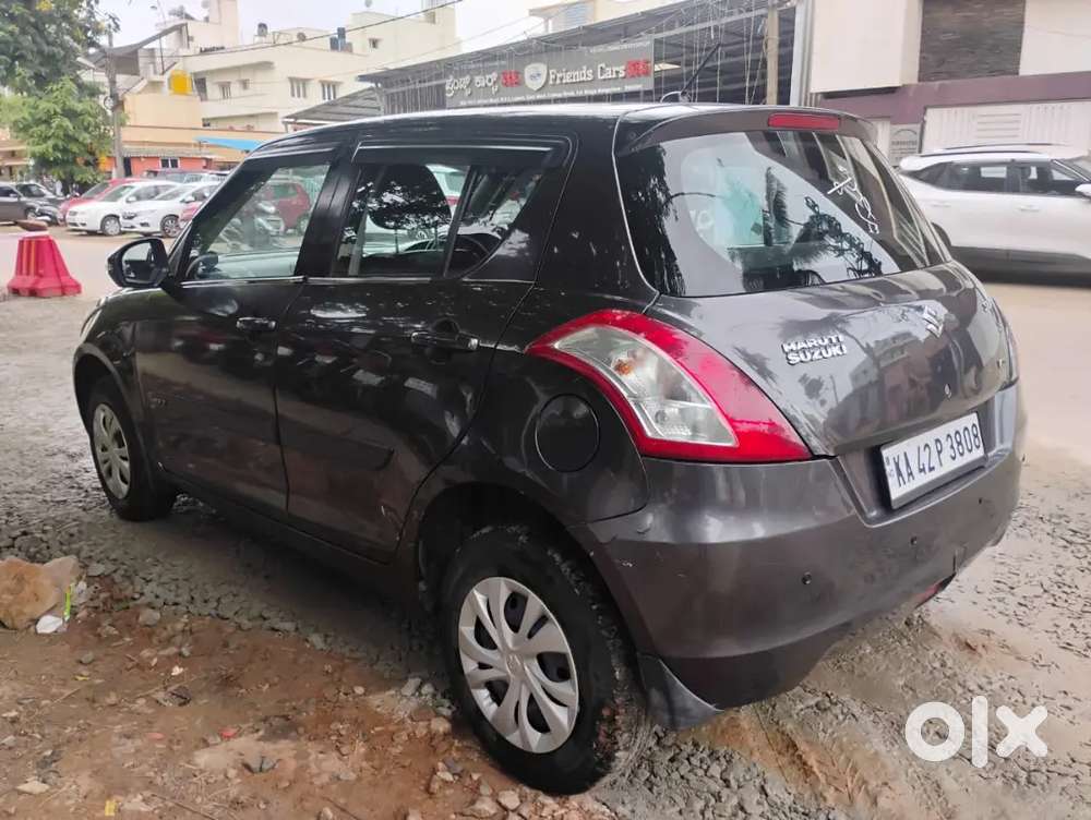 Maruti Suzuki Swift 2015 Diesel 109000 Km Driven