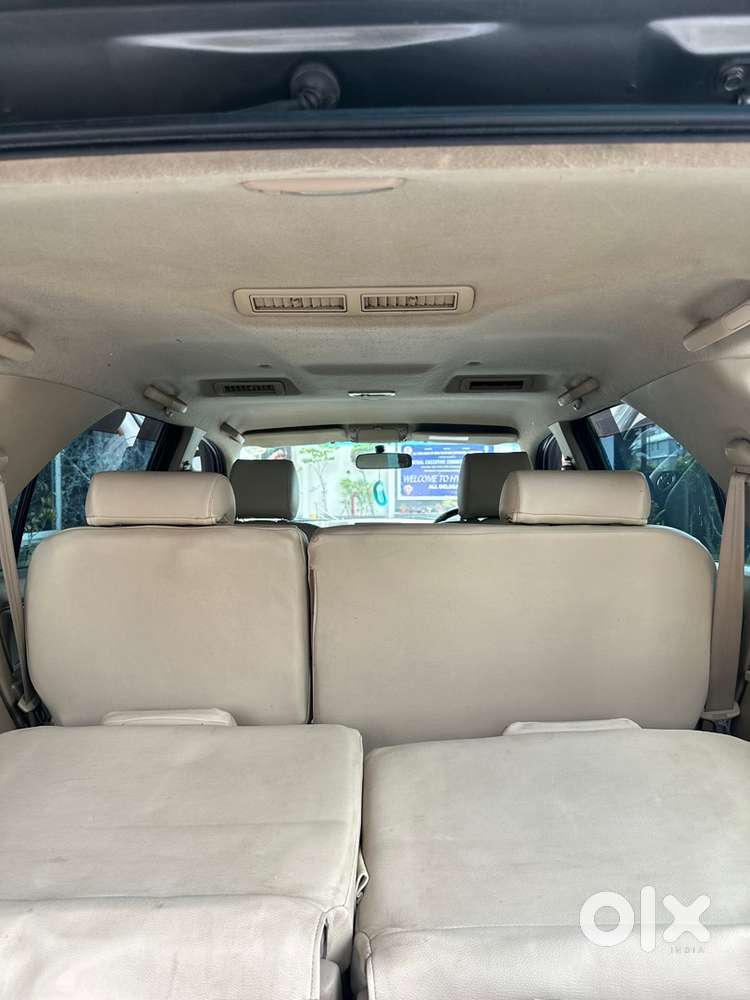 Toyota Fortuner Diesel 2012