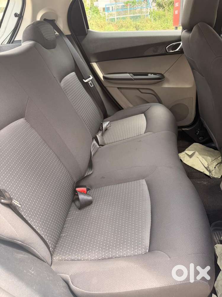 Tata Tiago 1.05 Revotorq Xz, 2016, Petrol