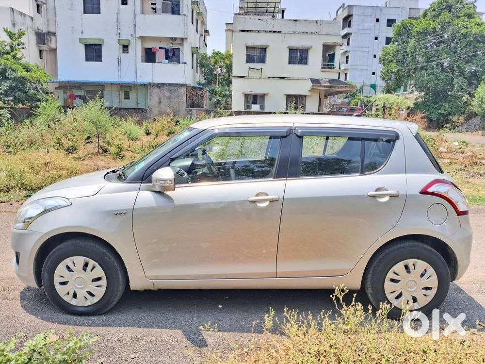 Maruti Suzuki Swift 1.2 Vxi (o), 2014