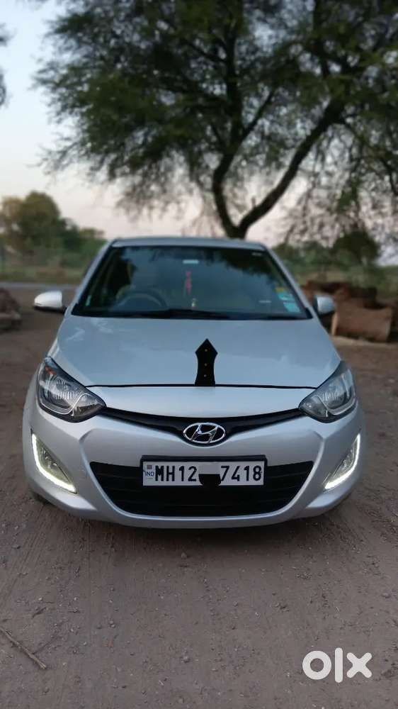Hyundai I20 2014 Diesel 100000 Km Driven