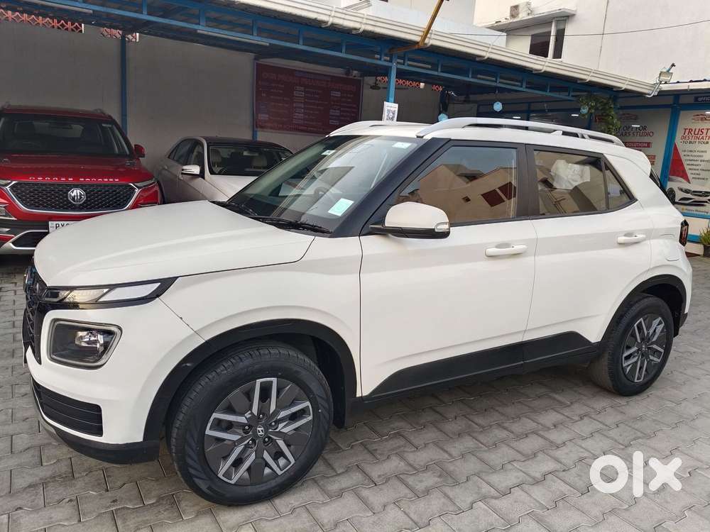 Hyundai Venue 1.5 S (o) Crdi, 2022, Diesel