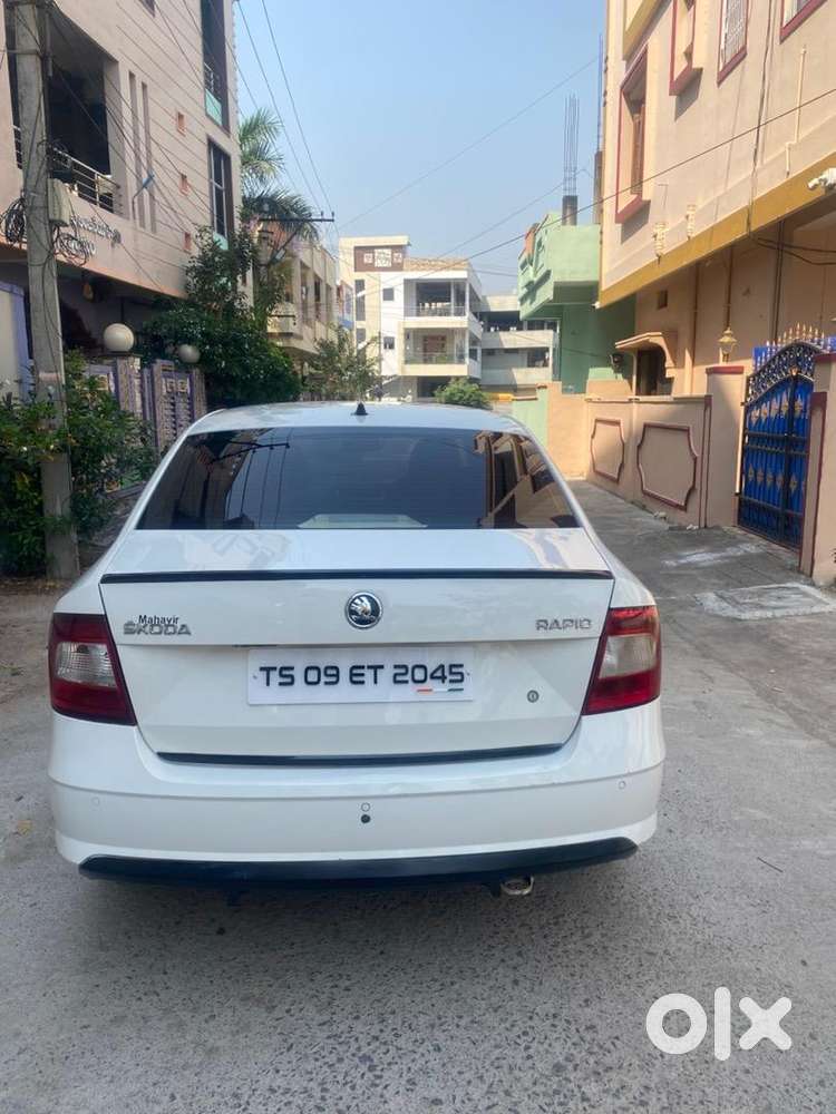 Skoda Rapid 2016 Diesel 107000 Km Driven