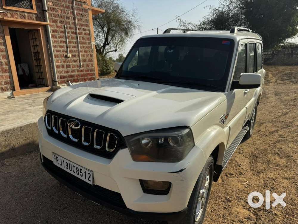Mahindra Scorpio 2017 Diesel Well Maintained