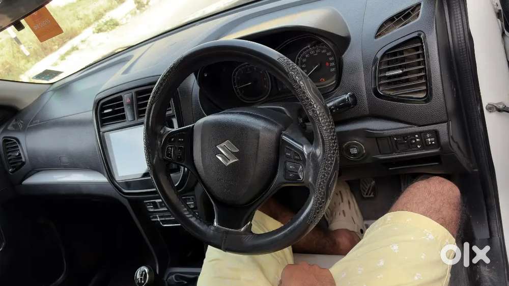 Brezza 2020 Petrol Zxi Top Push Button Start Model With Good Condition