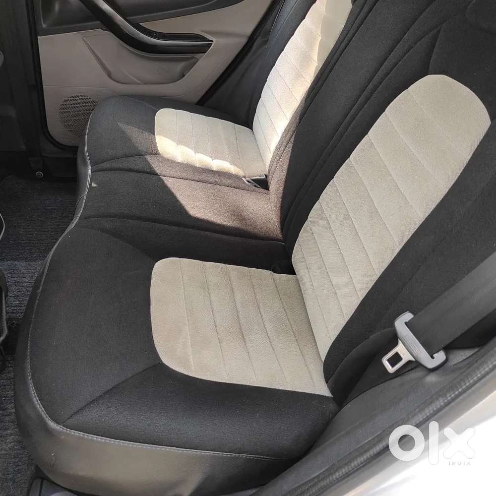Tata Nexon Xm Petrol (2017–2020)  Well Maintained  5-star Safety