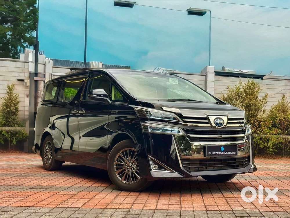 Toyota Vellfire Vip – Executive Lounge, 2023, Petrol
